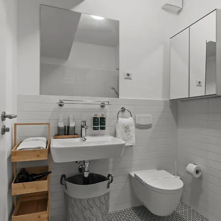 Mido Tres In New Building With Parking, Self Check-in And Security Appartement *