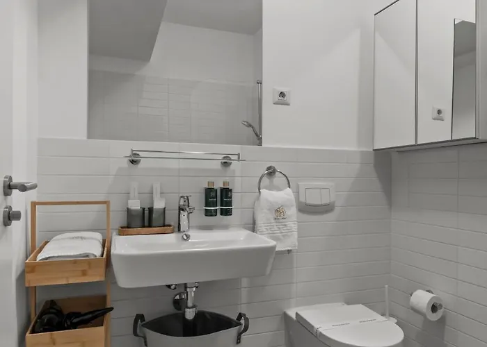 Mido Tres In New Building With Parking, Self Check-in And Security Apartment *