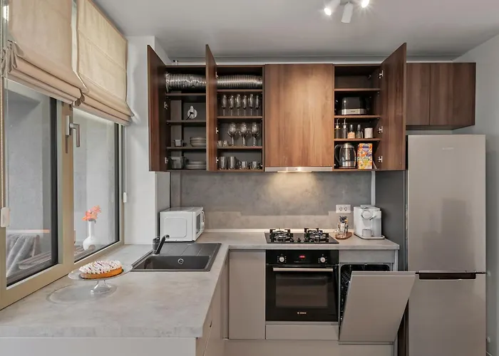 Mido Tres In New Building With Parking, Self Check-in And Security * Bucharest
